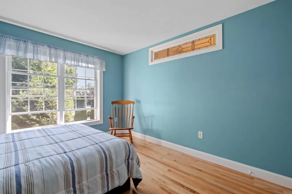 8 Oakmont Drive Concord NH 03301