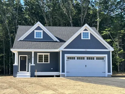 54 Summerwind Place Greenland NH 03840