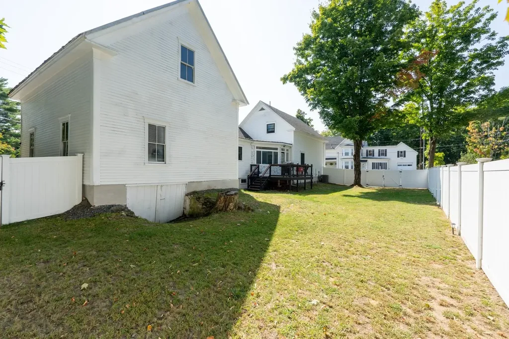 848 Portland Street Rochester NH 03868