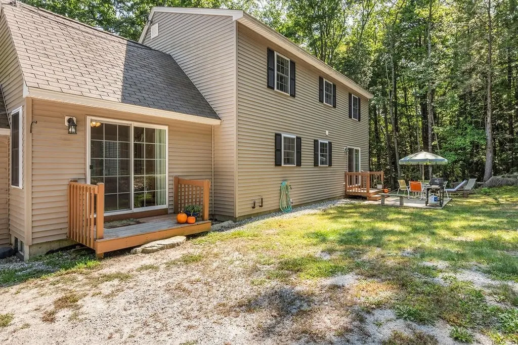 61 Foothills Road Sutton NH 03273