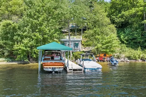 318 Governor Wentworth Highway Tuftonboro NH 03816