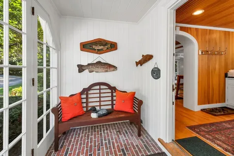 318 Governor Wentworth Highway Tuftonboro NH 03816