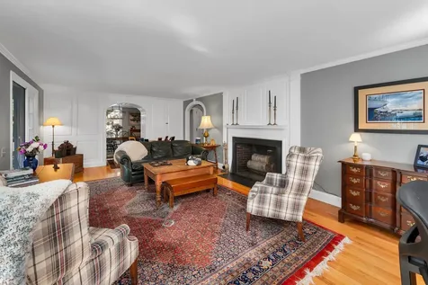 318 Governor Wentworth Highway Tuftonboro NH 03816