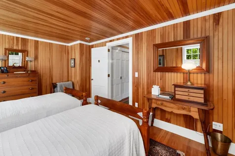 318 Governor Wentworth Highway Tuftonboro NH 03816