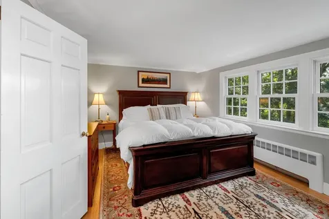 318 Governor Wentworth Highway Tuftonboro NH 03816