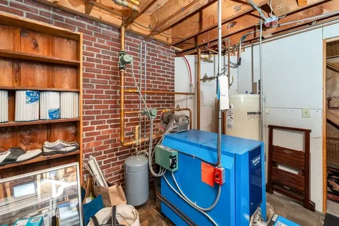 318 Governor Wentworth Highway Tuftonboro NH 03816