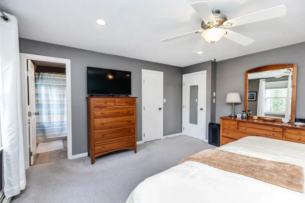 5 Mullikin Road Merrimack NH 03054