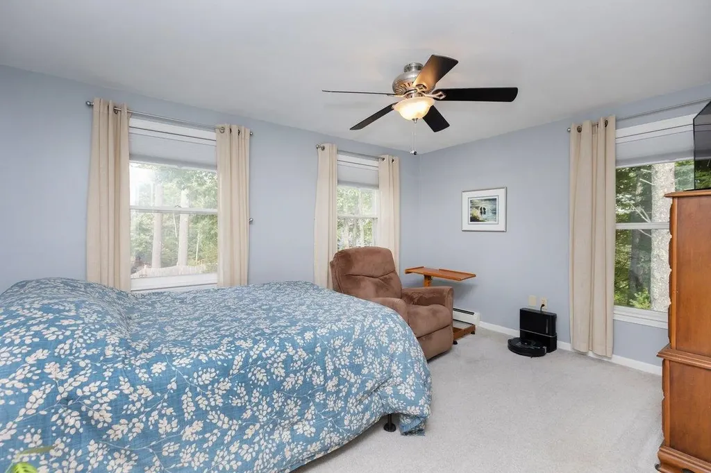 5 Mullikin Road Merrimack NH 03054