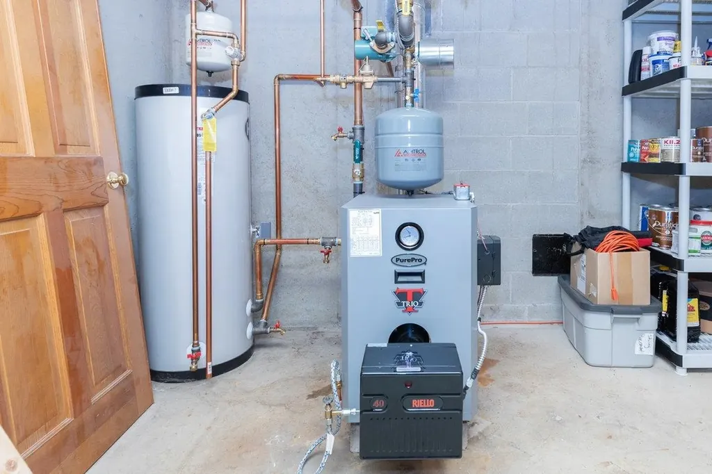 5 Mullikin Road Merrimack NH 03054