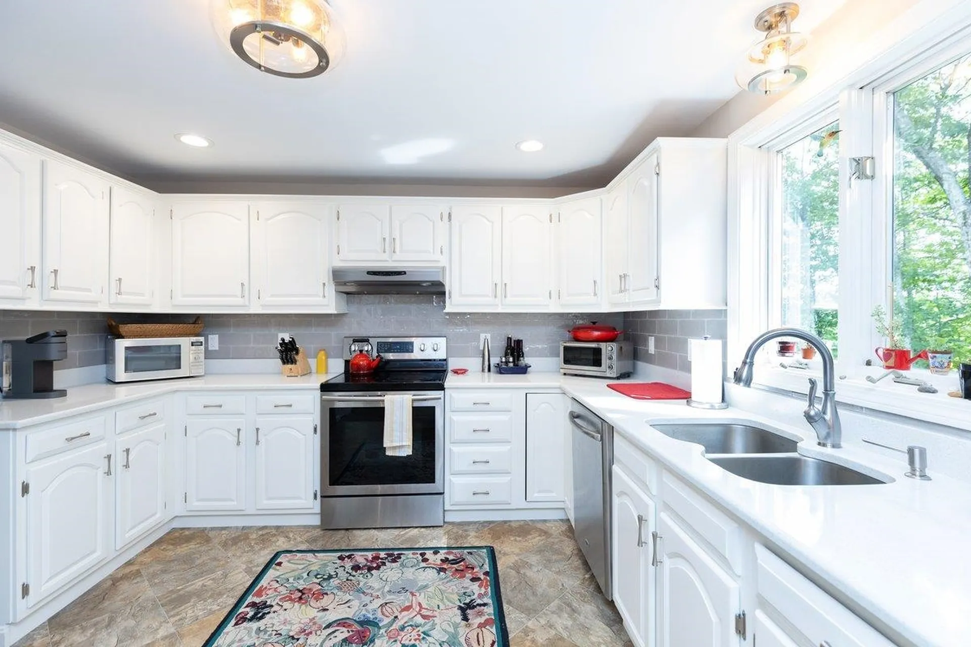 5 Mullikin Road Merrimack NH 03054