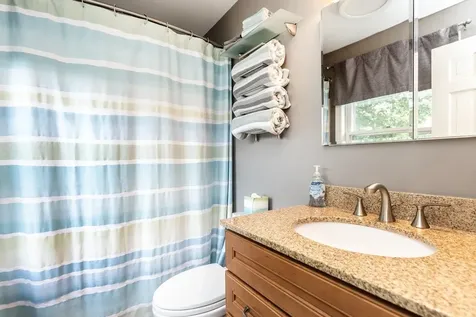 5 Mullikin Road Merrimack NH 03054