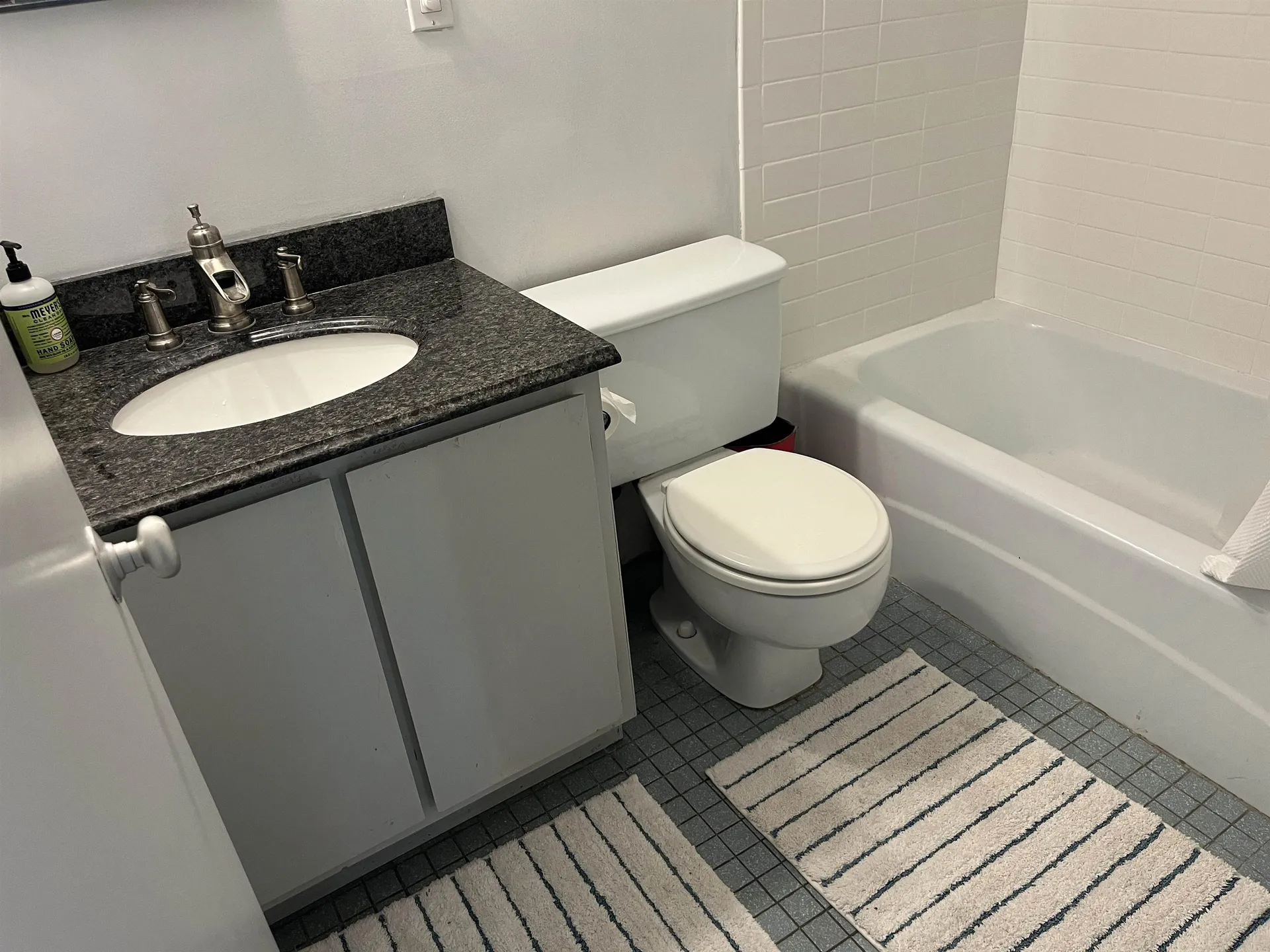 83 Drumleys South Road Warren VT 05674