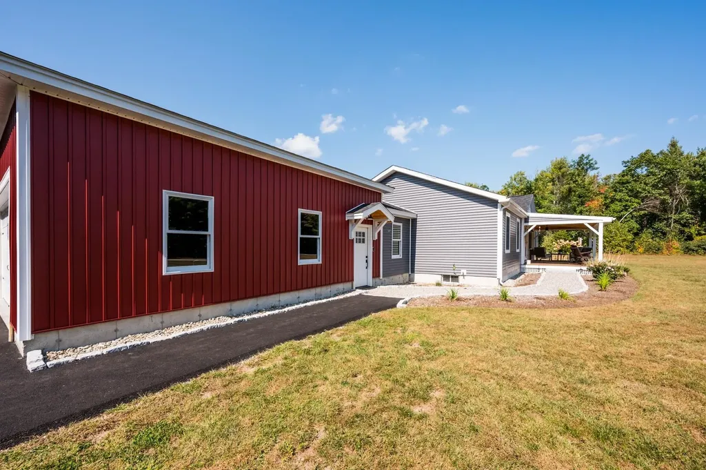 35 Monticello Drive Andover NH 03216