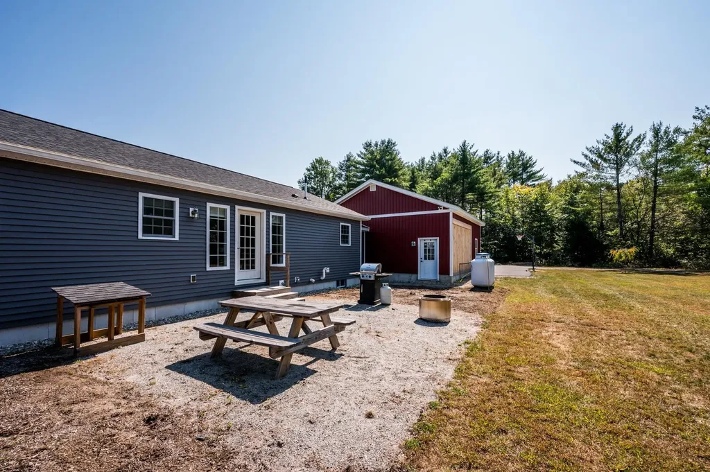 35 Monticello Drive Andover NH 03216