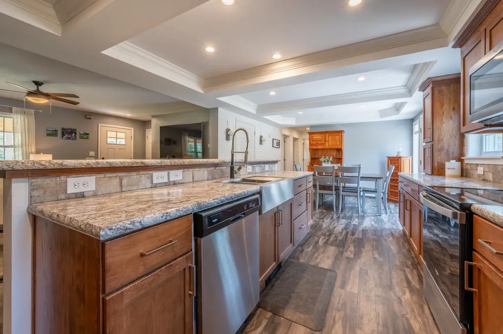 35 Monticello Drive Andover NH 03216