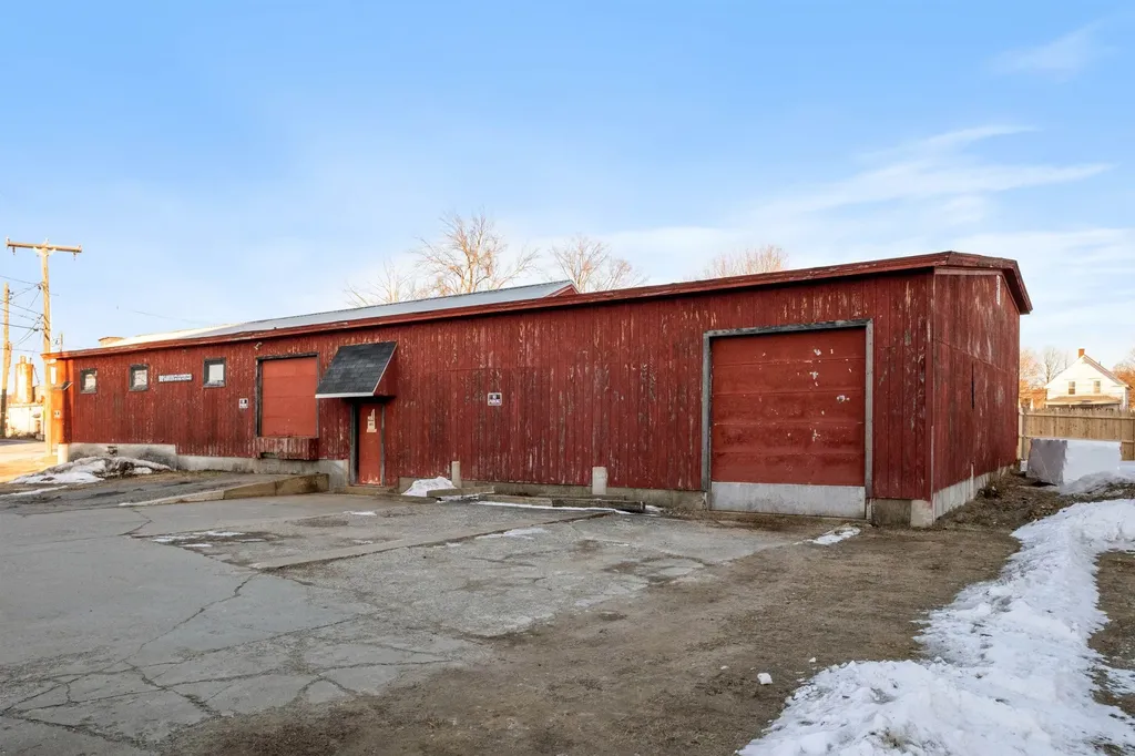 6 Winnisquam Avenue Laconia NH 03246