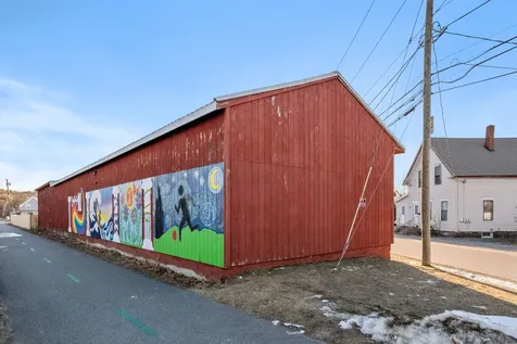 6 Winnisquam Avenue Laconia NH 03246