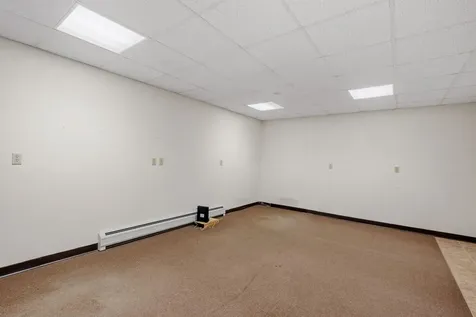 6 Winnisquam Avenue Laconia NH 03246