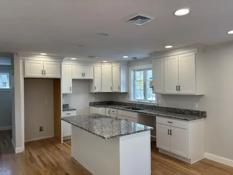 14 Valley Lane Somersworth NH 03878
