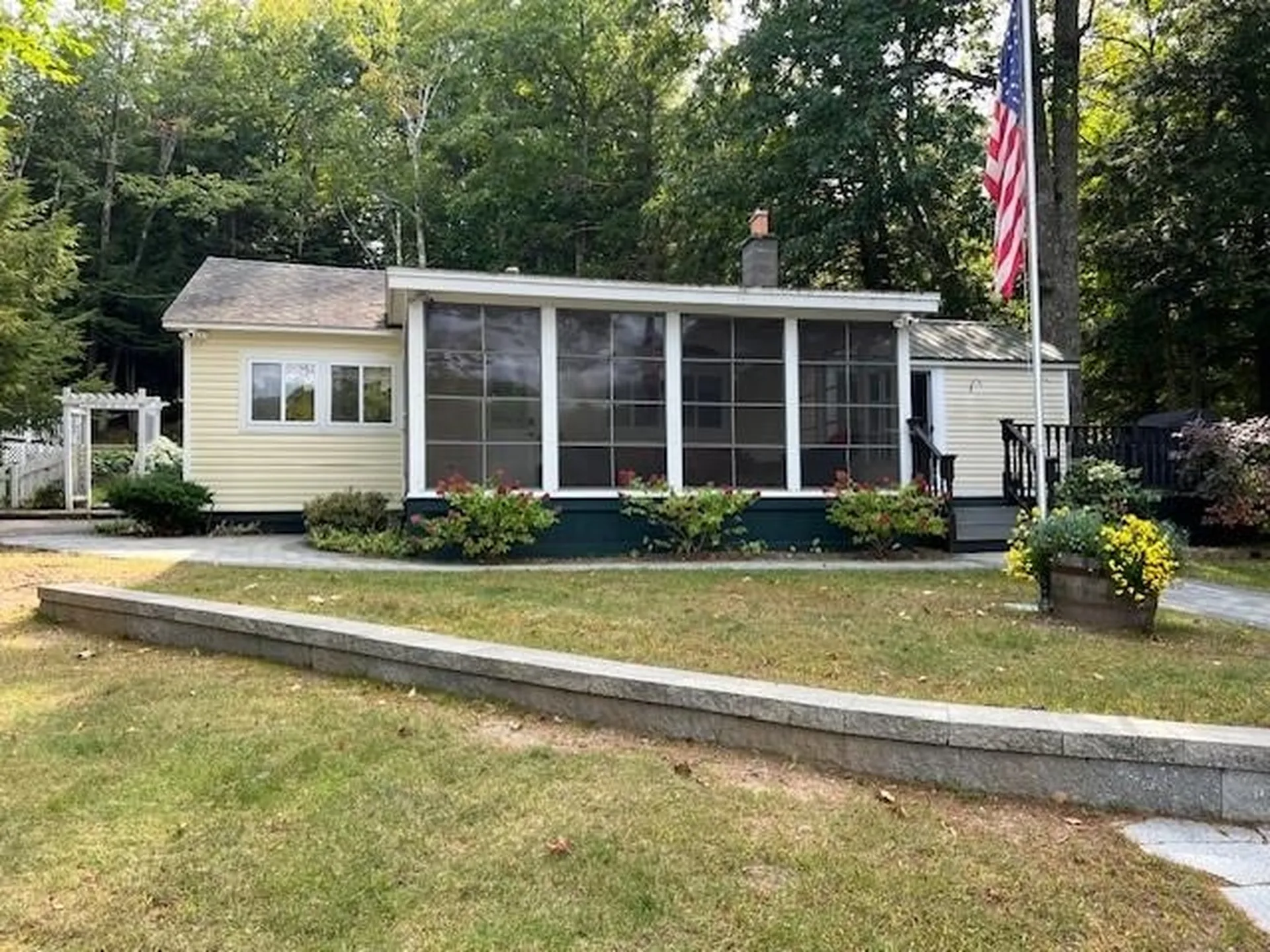 75 Winter Road Weare NH 03281