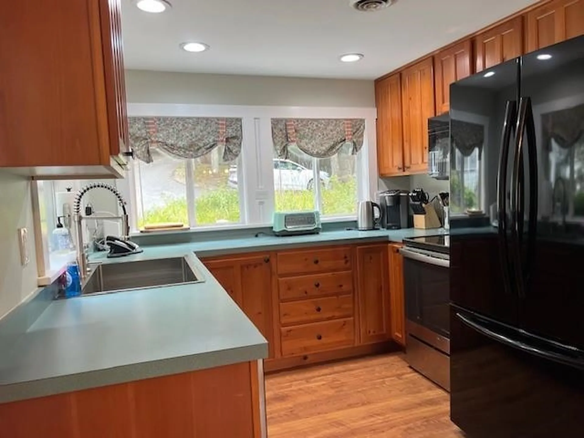 75 Winter Road Weare NH 03281