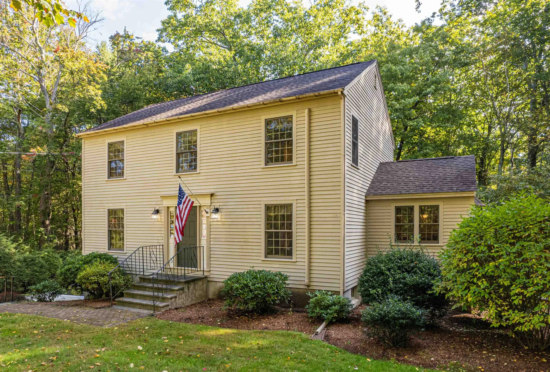122 Laurel Hill Road Chester NH 03036