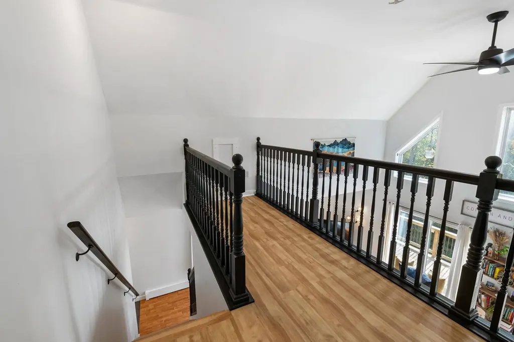 34 High Pond Road Grantham NH 03753