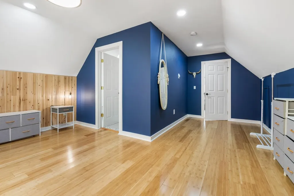 34 High Pond Road Grantham NH 03753