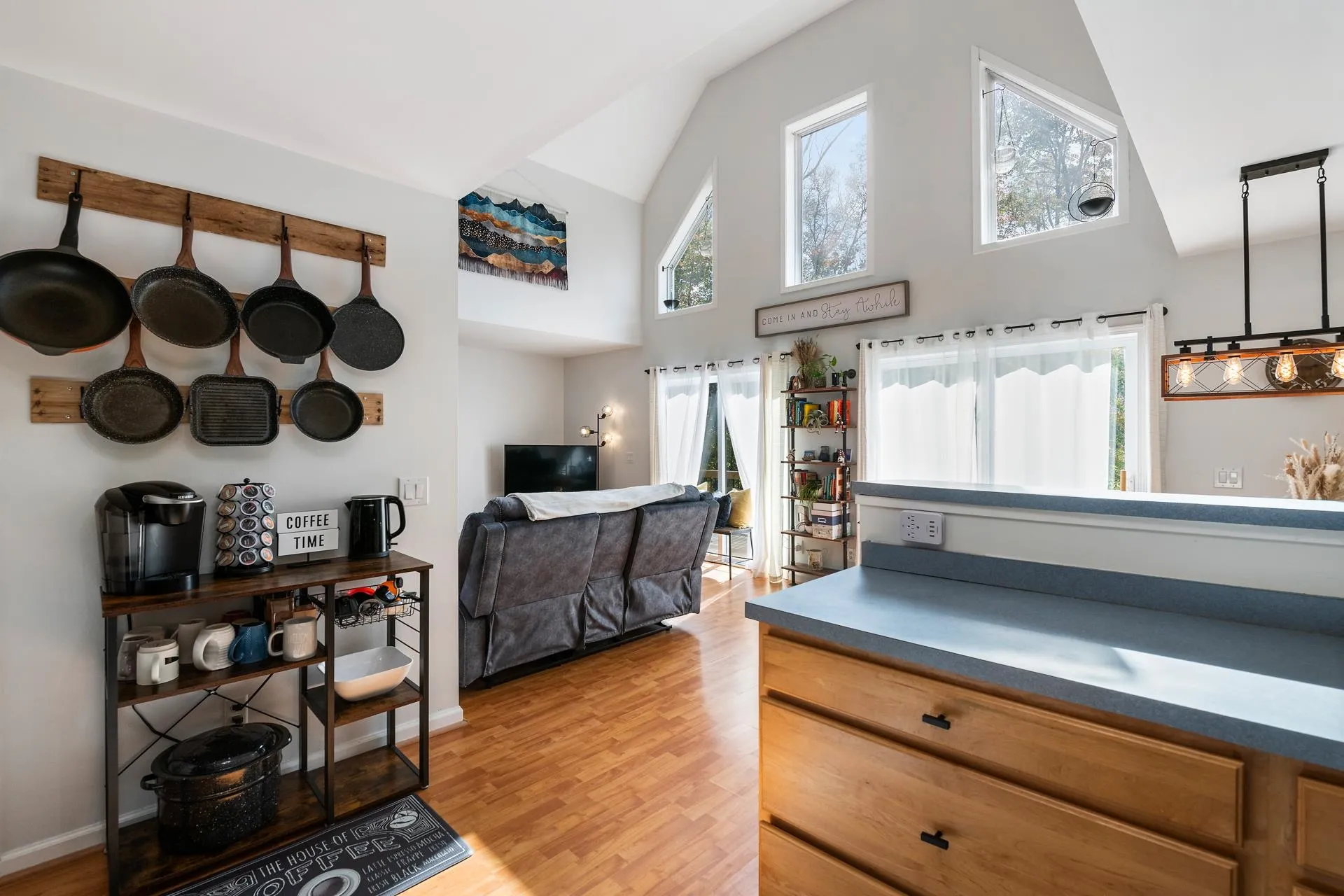 34 High Pond Road Grantham NH 03753