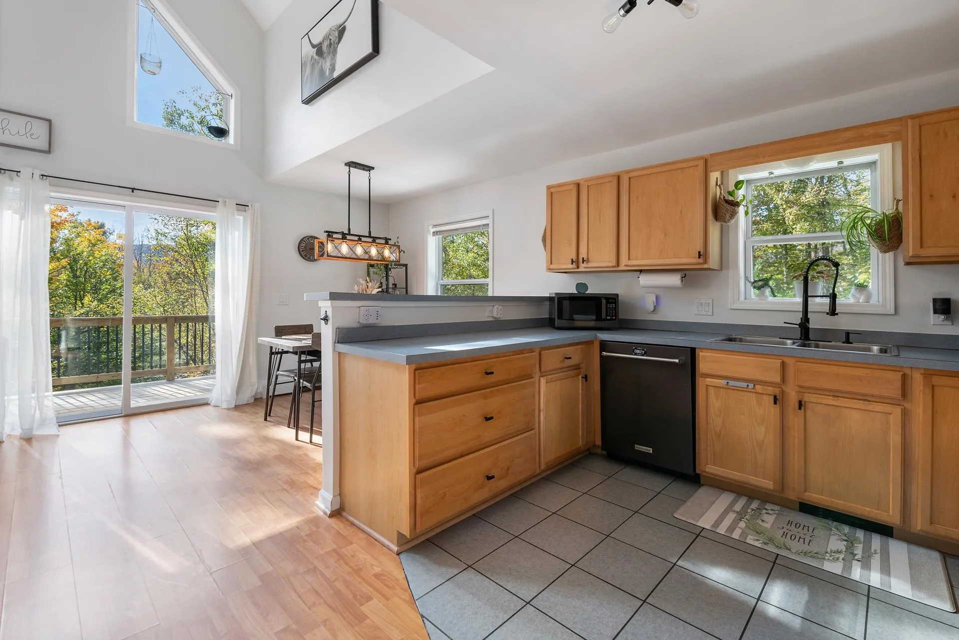 34 High Pond Road Grantham NH 03753