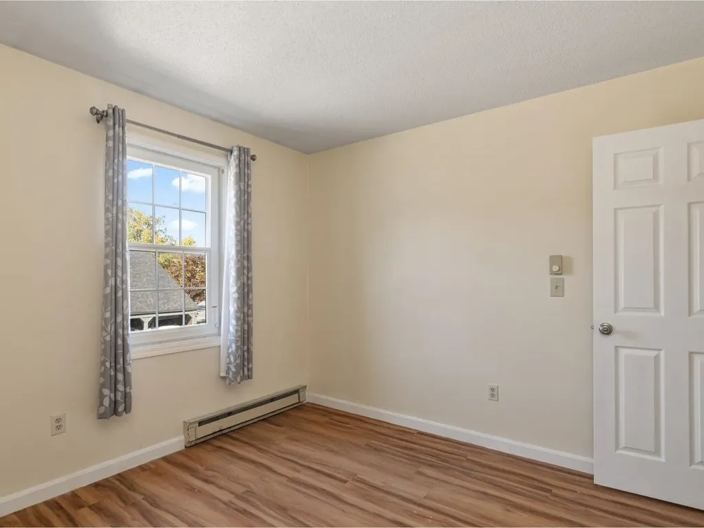 106 Twin Oaks Terrace South Burlington VT 05403