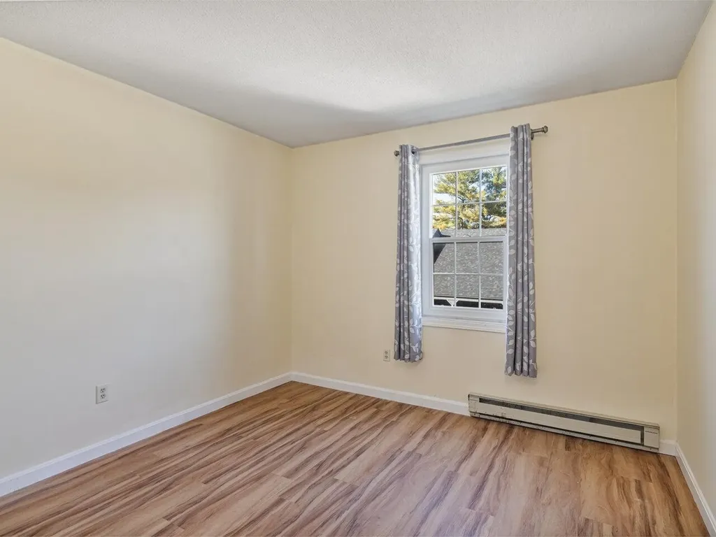 106 Twin Oaks Terrace South Burlington VT 05403