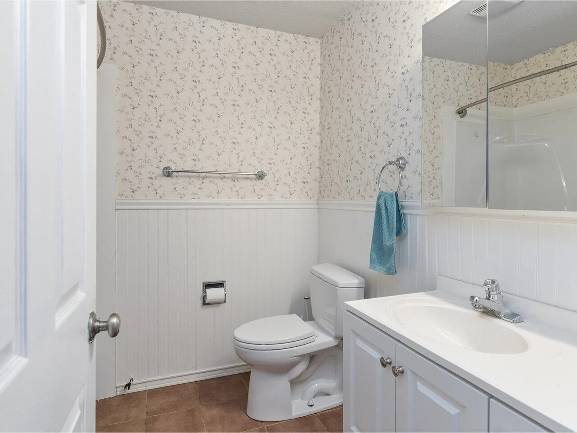 106 Twin Oaks Terrace South Burlington VT 05403