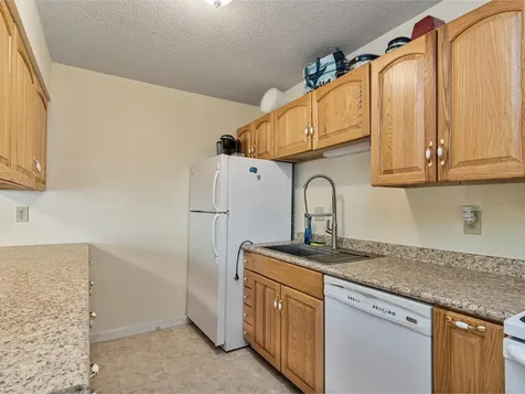 106 Twin Oaks Terrace South Burlington VT 05403