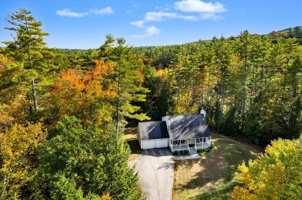 106 Meadow Road New Boston NH 03070