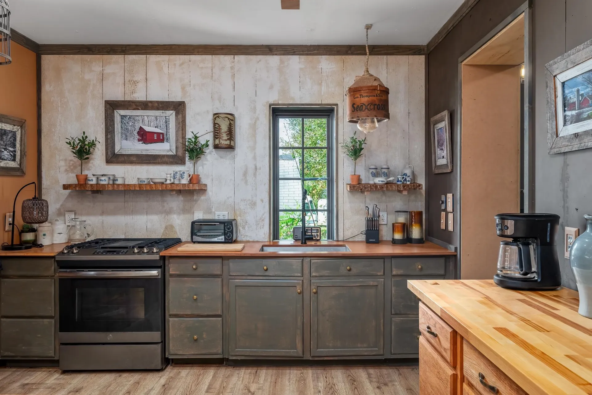 3310 Vt Route 346 Pownal VT 05260