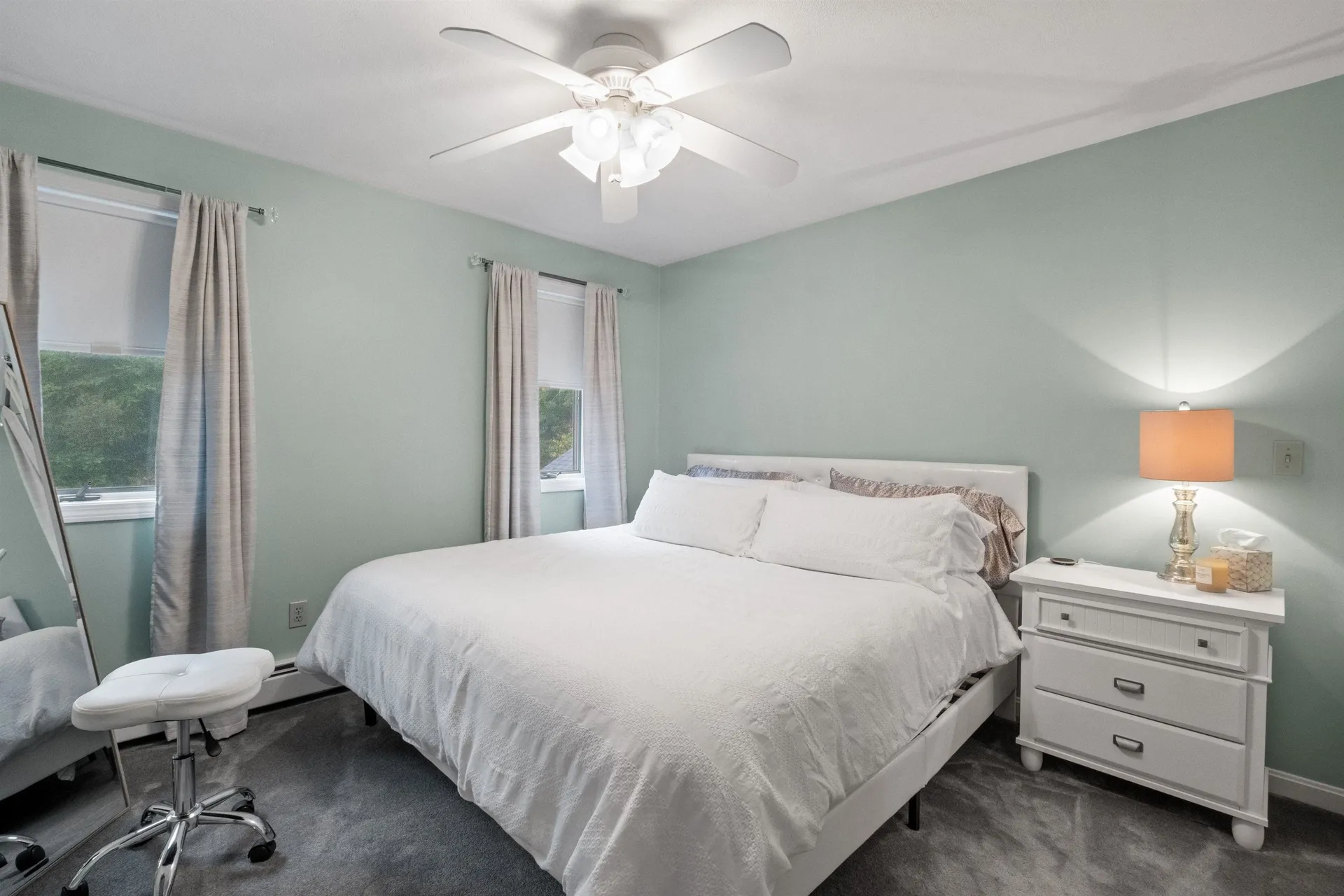 29 Spring Street Pelham NH 03076