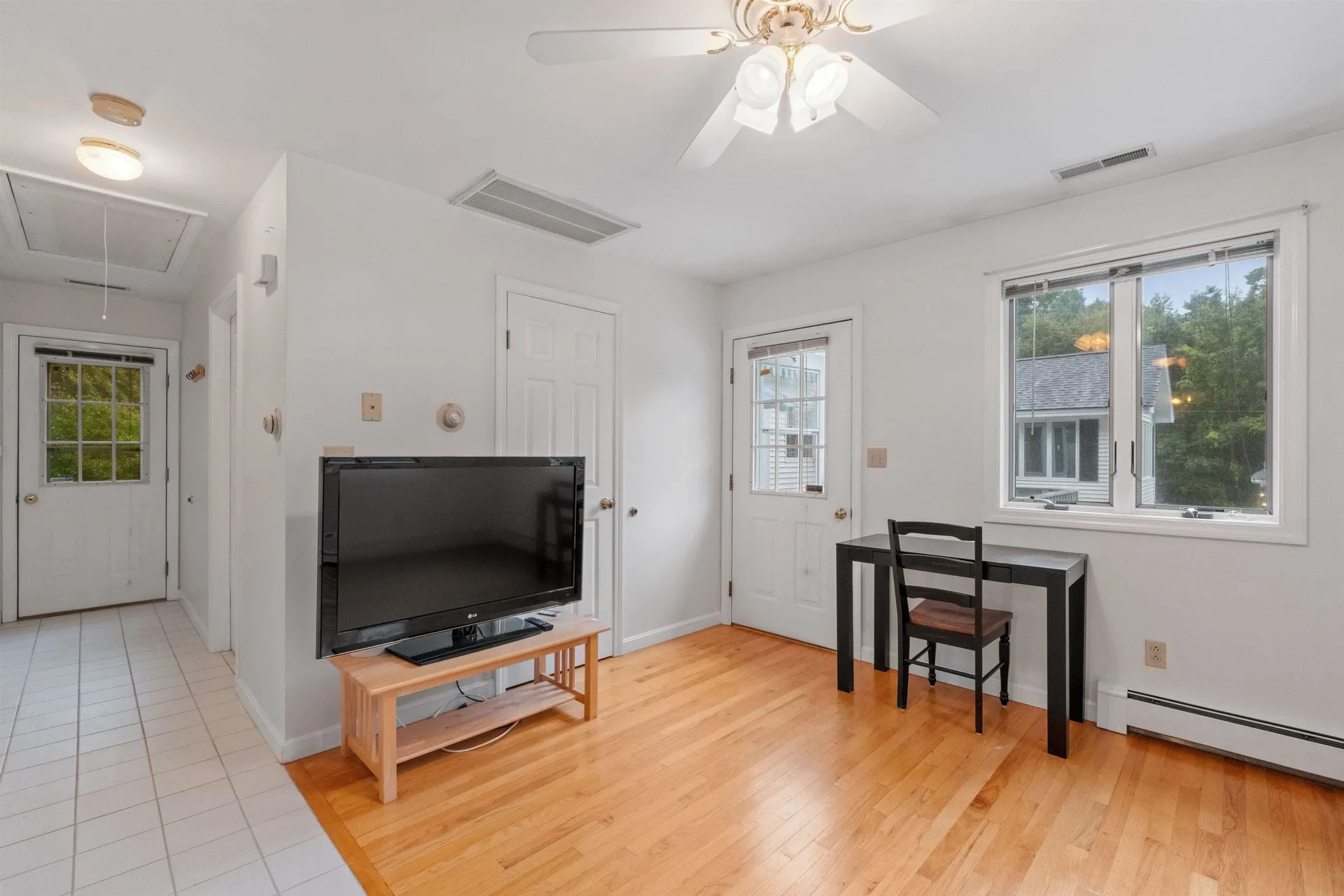 29 Spring Street Pelham NH 03076