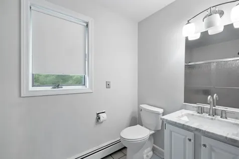 29 Spring Street Pelham NH 03076