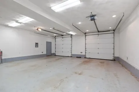 29 Spring Street Pelham NH 03076