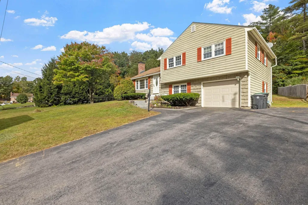 6 Robert Street Franklin NH 03235