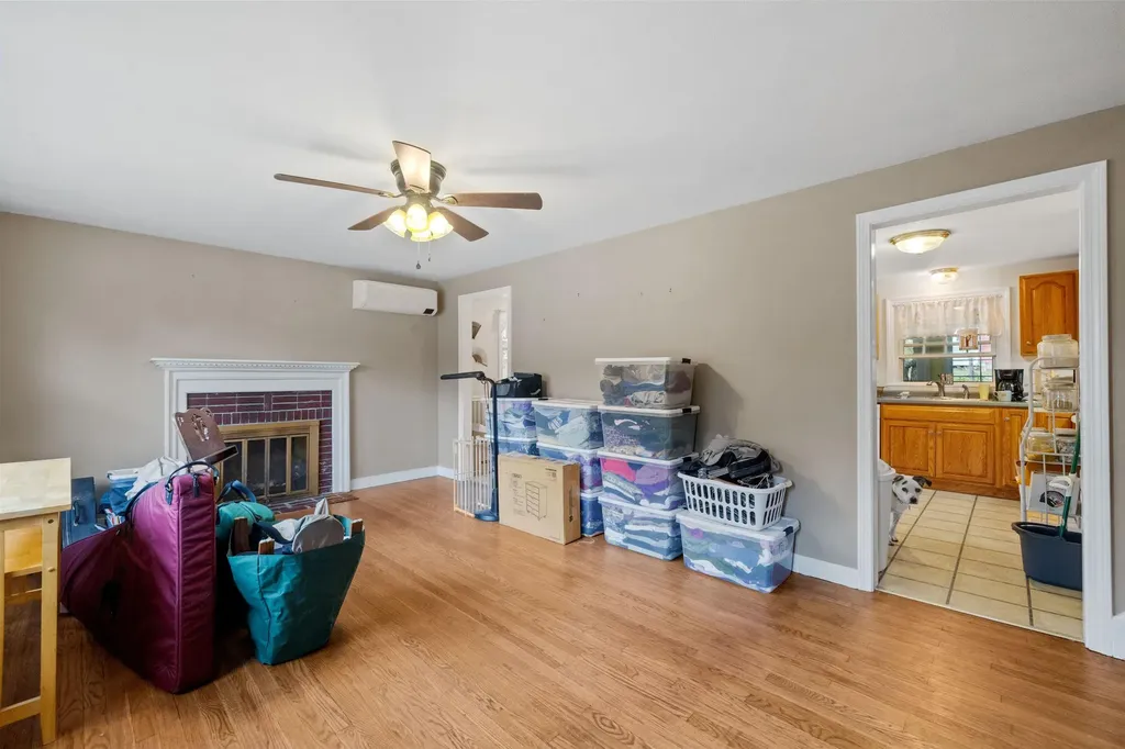 6 Robert Street Franklin NH 03235