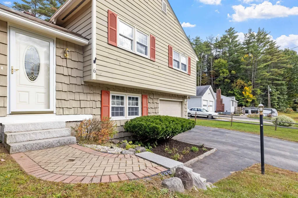 6 Robert Street Franklin NH 03235
