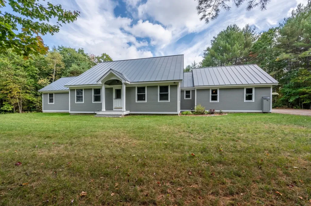 114 Stonebridge Road Wilmot NH 03287