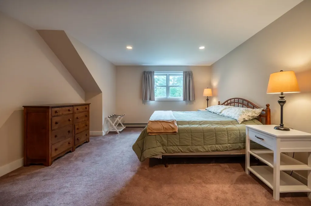 114 Stonebridge Road Wilmot NH 03287