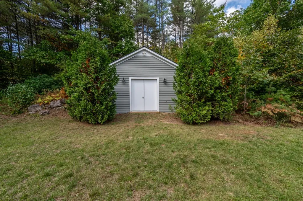 114 Stonebridge Road Wilmot NH 03287
