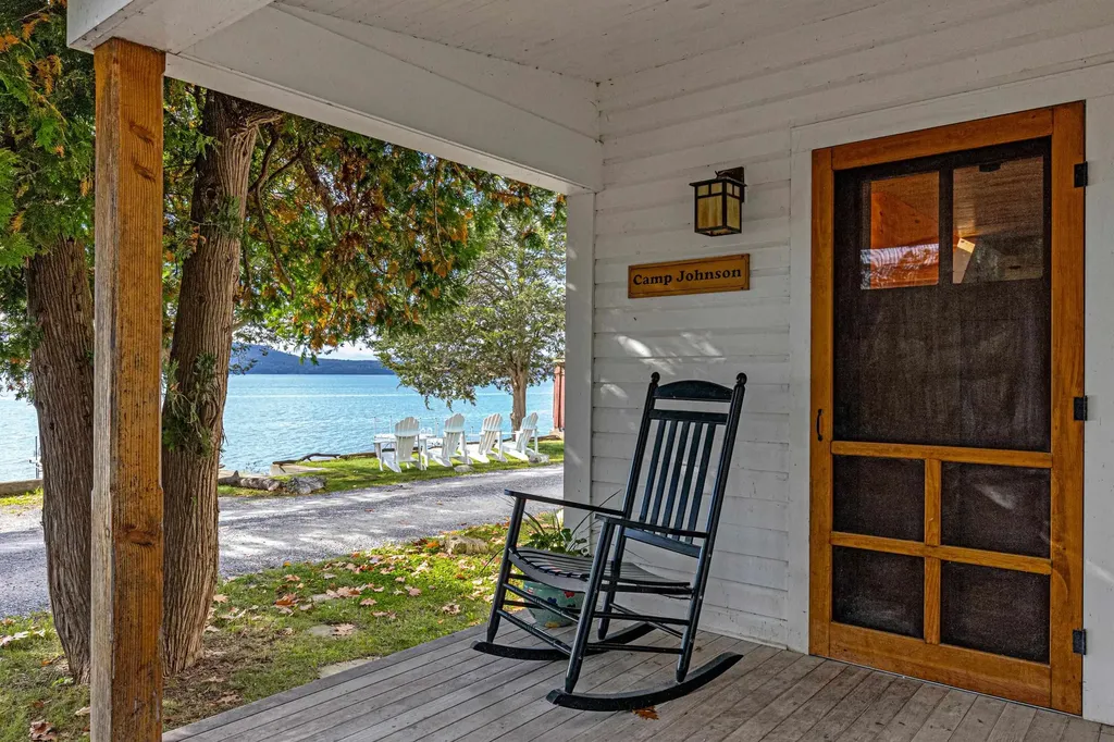 82 North Road Ferrisburgh VT 05473