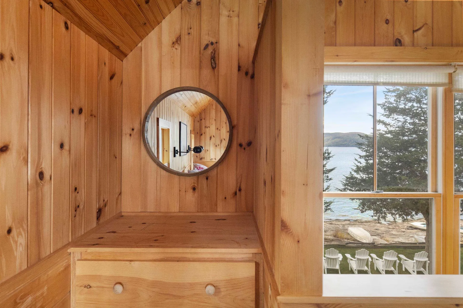 82 North Road Ferrisburgh VT 05473