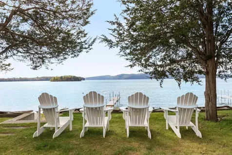 82 North Road Ferrisburgh VT 05473