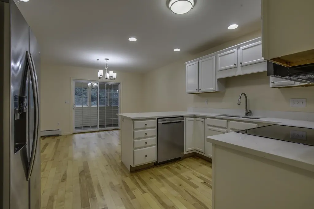 69 Lilac Lane South Burlington VT 05403